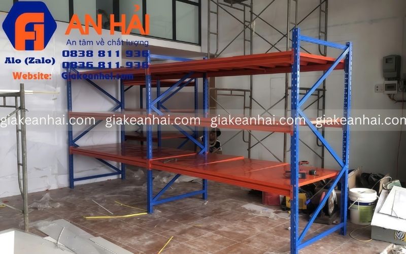 Vì sao doanh nghiệp tại Lâm Đồng nên đầu tư kệ trung tải?