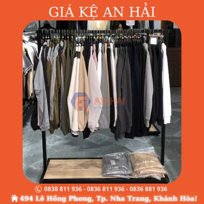 Giá treo quần áo